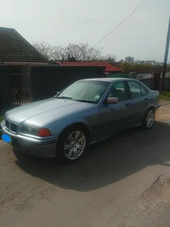 1998 BMW 3 Series Sedan
