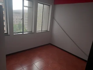 Room Rental : Looking for someone to occupy room