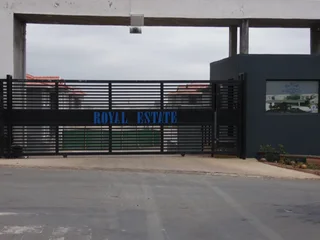 2 Bedroom Apartment In Trance Manor