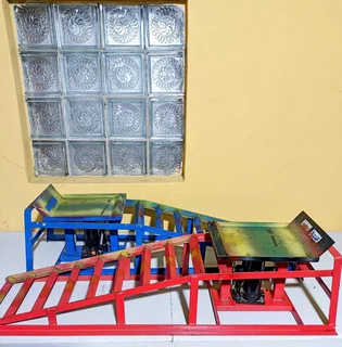 Steel Car Ramp with 2-Ton Garage Jack Each at R1000 Each