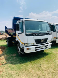 Nissan Diesel Ud85 6 Cube Tipper Truck