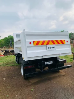 2016 FAW TIPPER TRUCK