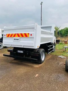 2016 FAW TIPPER TRUCK