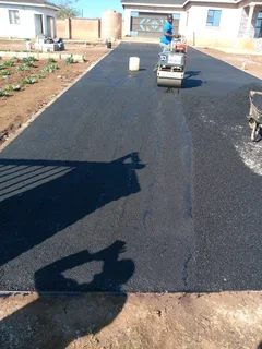 Tar and paving