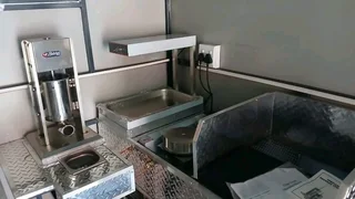 Bricks moulding machines