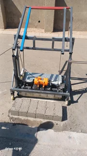 Bricks moulding machines