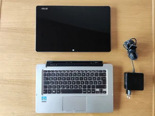 Transformer Book ASUS TX300CA, 13.3&#34; TFT