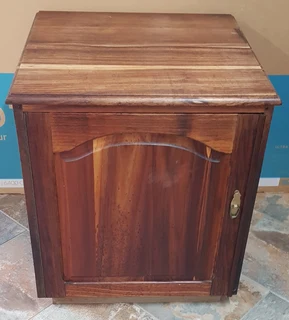 Sideboard / Cabinet 2 from 5