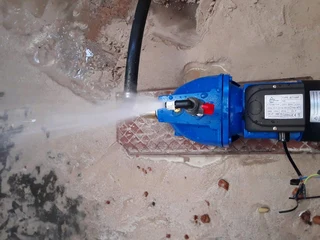 WE&#39;RE QUALIFIED TEAM OF DRILLING BOREHOLES AND IRRIGATION SYSTEMS