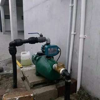 WE&#39;RE QUALIFIED TEAM OF DRILLING BOREHOLES AND IRRIGATION SYSTEMS