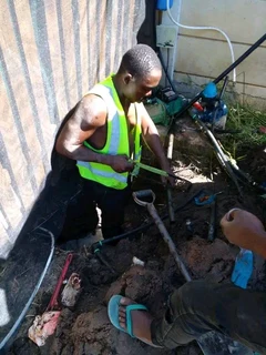 FOR ALL YOUR HOUSE RENOVATION WE ARE SOLUTION