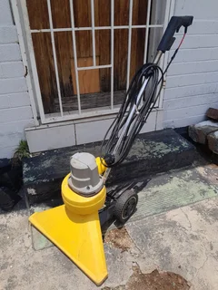 TrimRite Victa Vac 500 outdoor vacuum cleaner