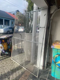 Gate - Ad posted by Faiedah Kleinsmidt