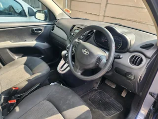 Hyundai i10 automatic