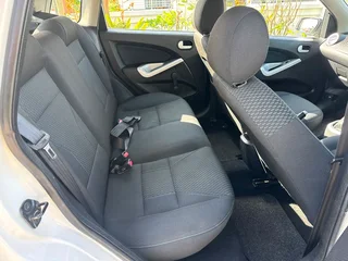 2015 ford figo 1.4trendline