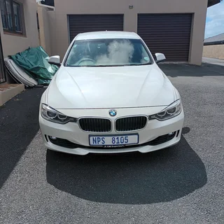 2013 BMW 3 Series Sedan
