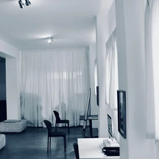 PHOTOGRAPHY STUDIO | FOR HIRE