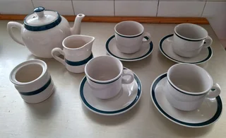 Green and Cream Tea Set