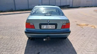 Bmw e36 328i