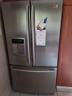 Fridge and freezer repairs onsite