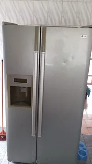 Fridge and freezer repairs onsite