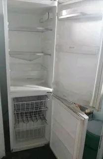 Fridge and freezer repairs onsite