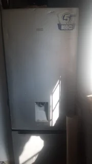 Fridge and freezer repairs onsite