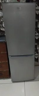 Fridge and freezer repairs on-site