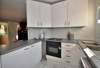 2 Bedroom Gem For Sale