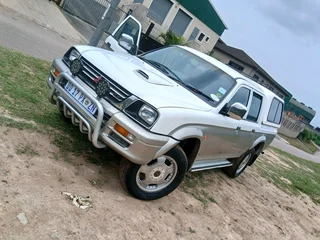 Colt bakkie 4x4 diesel tdi intercooler. ....87k