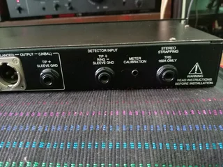 DBX 160 A COMPRESSOR /LIMITER