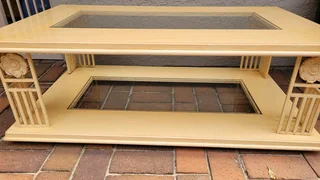 Coffee table and side table