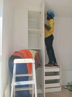 Netcom  Swimming  Pools