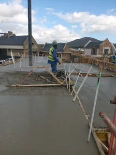 Netcom  Swimming Pools