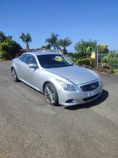 2013 Infiniti G37 coupe convertible