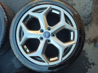 18inch focus st rims and tyres