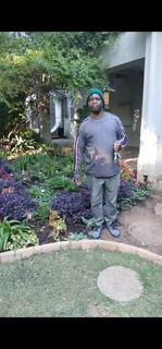 Part Time Gardener / Painter - Menard (49) Malawian Seeks 2 Days A Week Job Around Joburg Or eastran