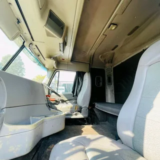 2011 freighterline Argos CAT-C15