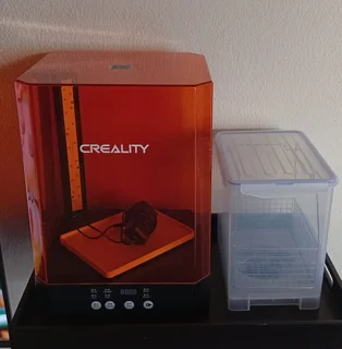 Resin Halot R6 with accessories and Wash and Cure UW-03