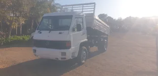 1999 Mercedes Benz Mb800t Dropsite Truck