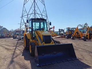 2014 New Holland B90B