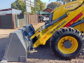 2014 New Holland B90B
