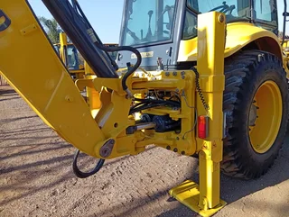 2014 New Holland B90B