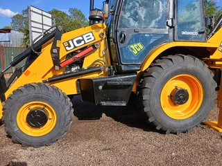 2020 JCB 3DX