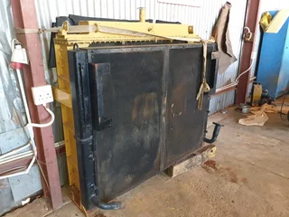 Recon Radiator/ Hydraulic cooler pack with fan