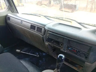 2007 NISSAN UD85 TIPPER TRUCK