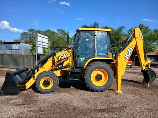 2020 JCB 3DX
