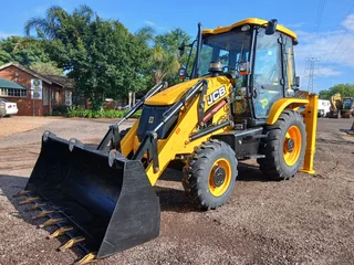2020 JCB 3DX