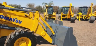 2008 - Komatsu WB93R 4X4