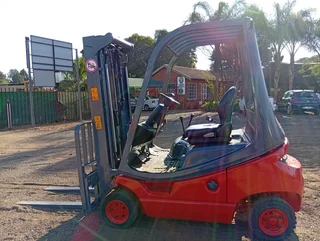 2015 Linde Forklift H18D